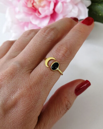 Anillo media luna onix plata enchapado en oro - Imagen 3