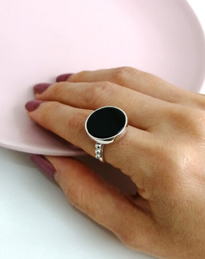 ANILLO ONIX BOLITAS PLATA - Imagen 3