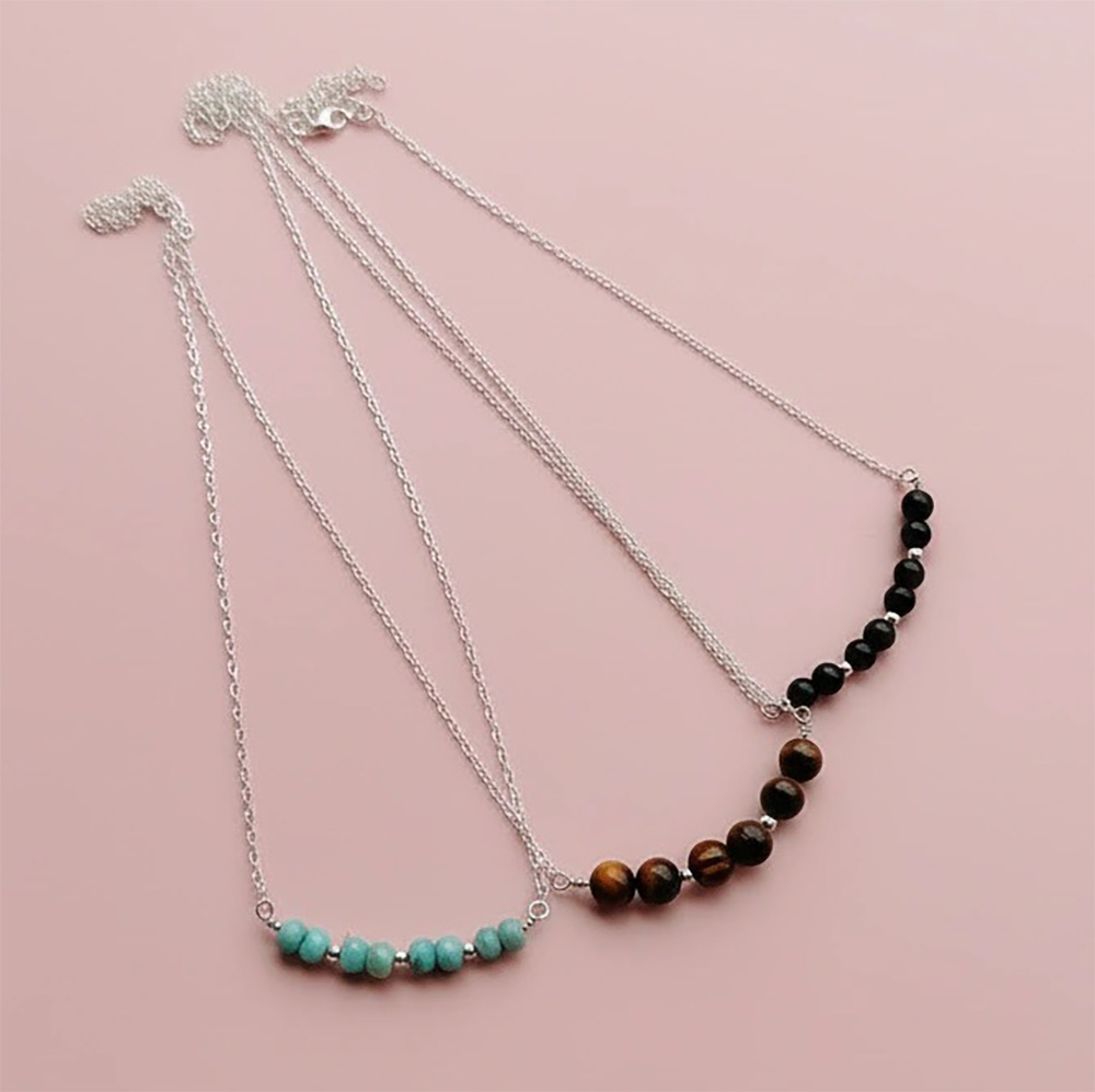 collares de piedras naturales
