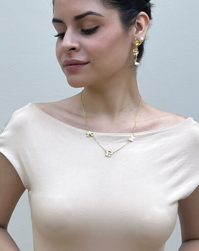 ARETES FLORES MARIPOSA PLATA CON ENCHAPE DE ORO 18K - FLORECE - Imagen 3